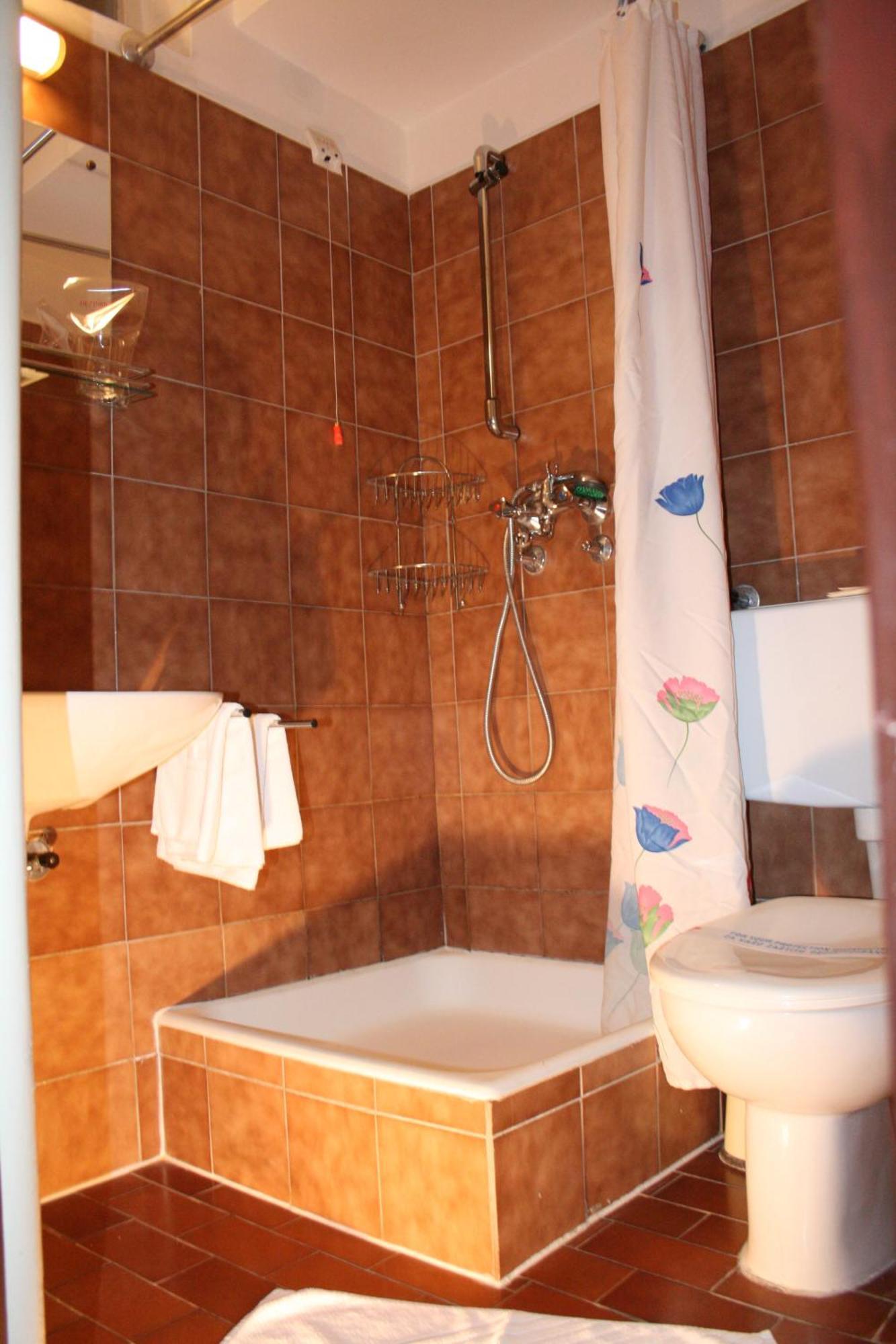 Hotel Istra Rab Town Exterior photo